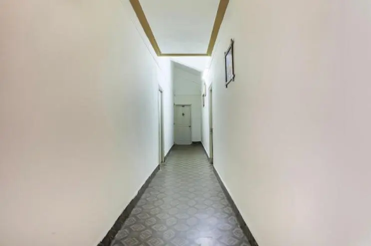 エコノミールーム, Priti International