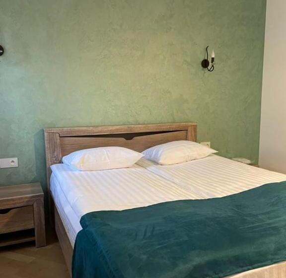 اتاق استاندارد, Villa De France