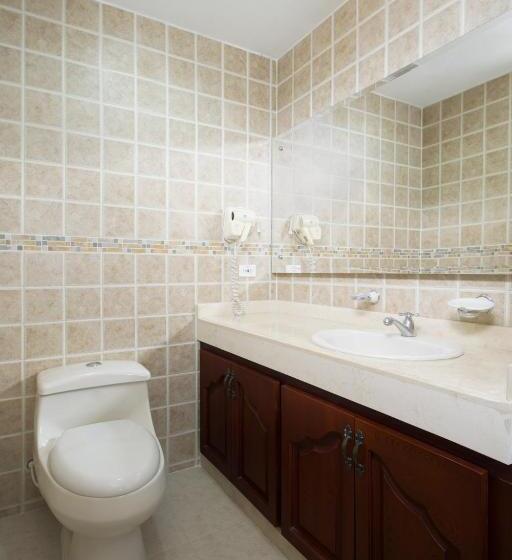 套房, Luxor Pereira