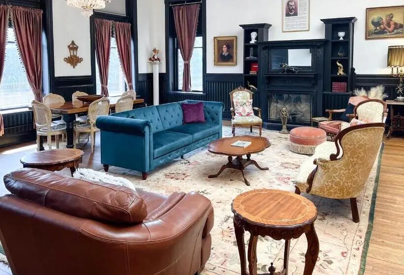 キングサイズベッドのデラックススイート, The Oliver Inn