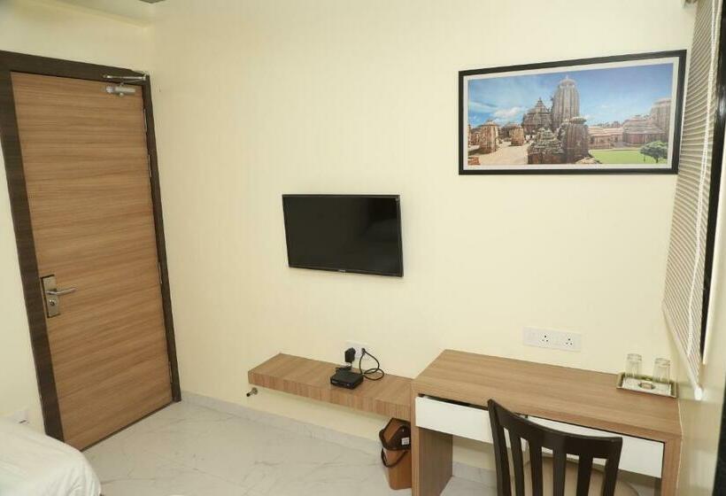 Номер Deluxe, Id Square Residency Parbhani