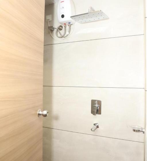Номер Superior, Id Square Residency Parbhani