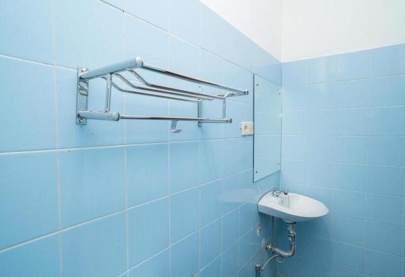 חדר סטנדרט, Reddoorz @ Glodok