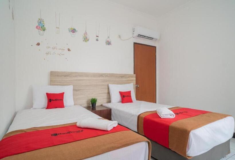 חדר סטנדרט, Reddoorz @ Glodok