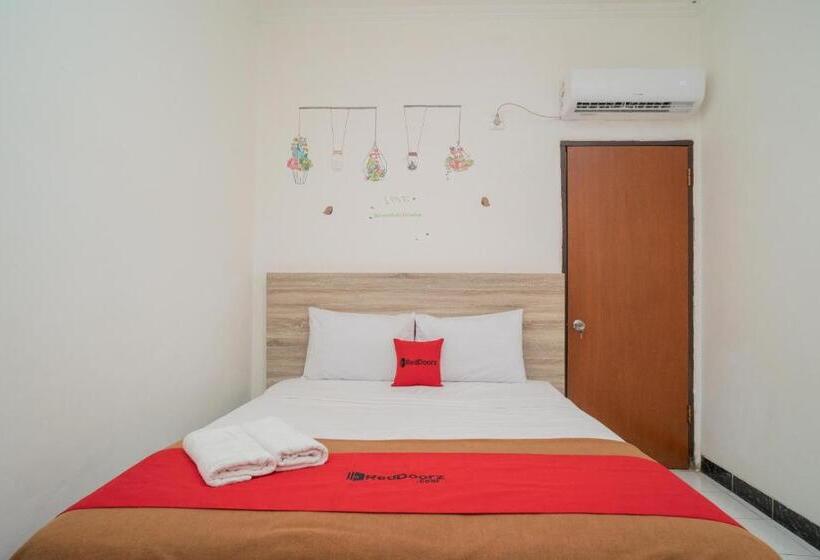 חדר אקונומי, Reddoorz @ Glodok