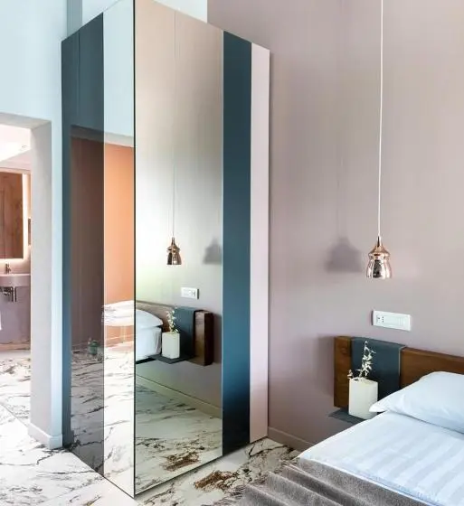 キングサイズベッドのスイートルーム, Vulcano Palace