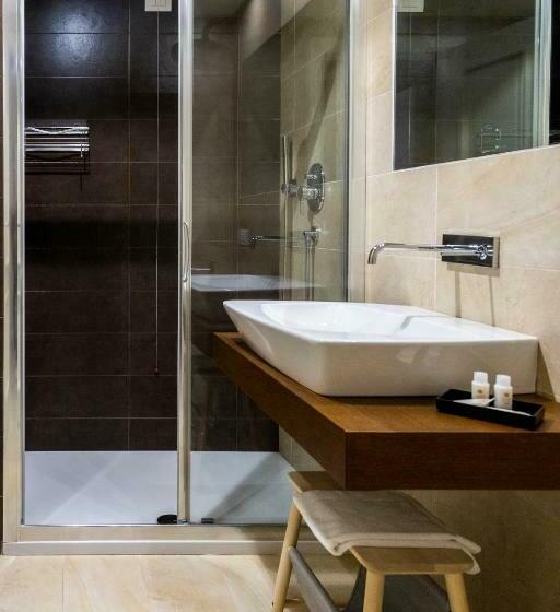 庭の見えるスタンダードトリプルルーム, Verdello Home