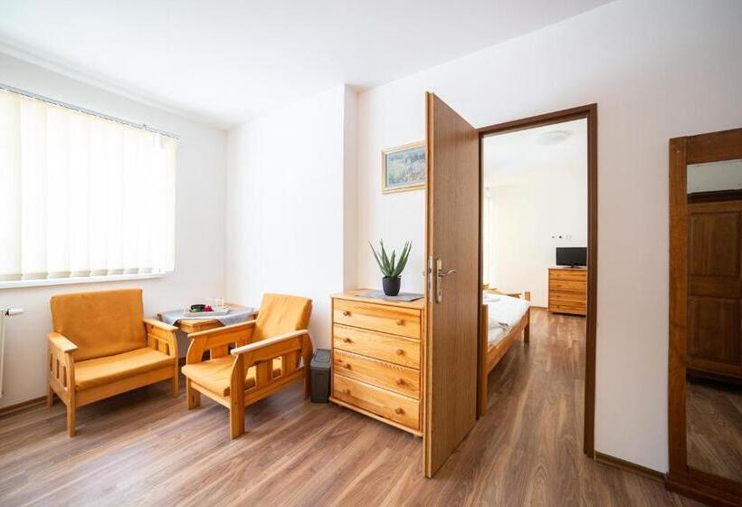 ２ベッドルームアパートメント, Penzión Palatín