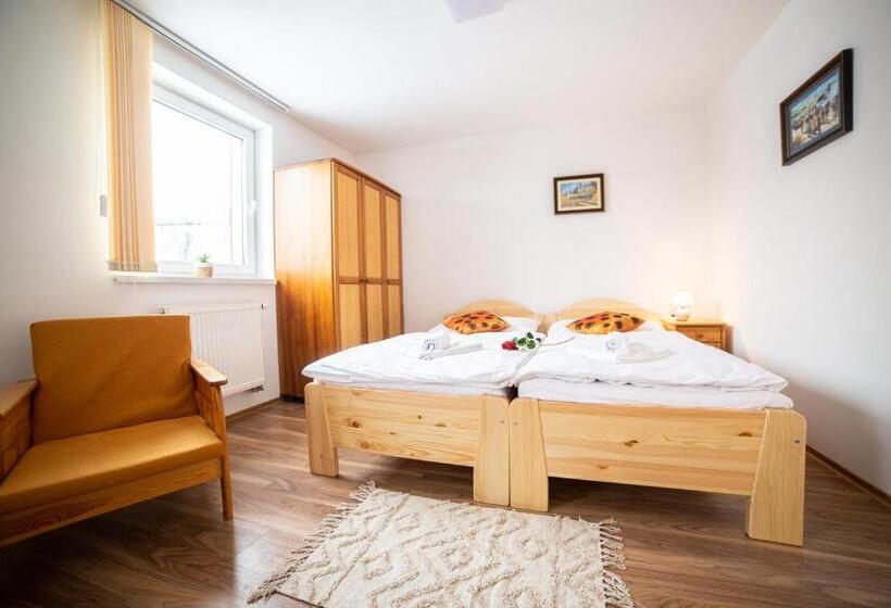 スタンダードトリプルルーム, Penzión Palatín