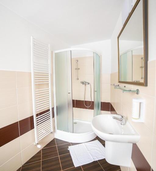 スタンダードトリプルルーム, Penzión Palatín