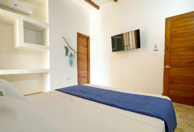 スーペリアールーム, Palmas Del Río