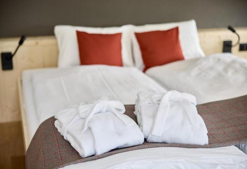 חדר סטנדרט, Klausenpass