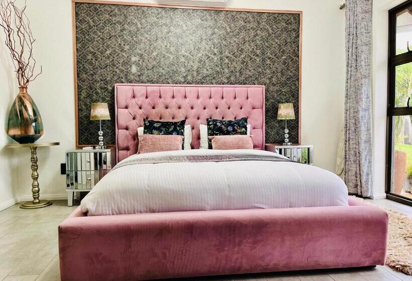 침실 1개 가든 전망 아파트, 24 On Basil Boutique Luxury