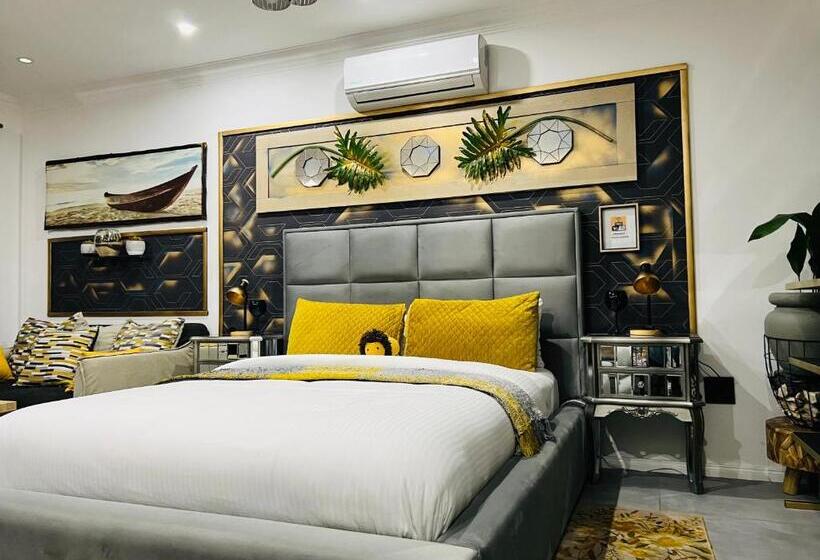Студио Стандарт Кровать Кинг, 24 On Basil Boutique Luxury