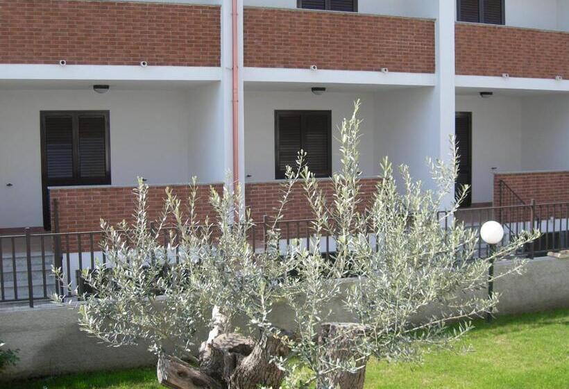 Апартаменты 1 Спальня с Террасой, Residence Gualtieri