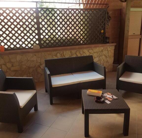 スタンダード４人部屋, B&b Villa San Valentino