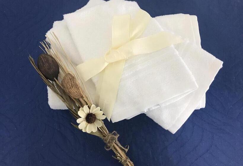 غرفة قياسية رباعية, La Perla Scala Dei Turchi