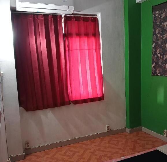 Номер Economy, Apollo Hostel