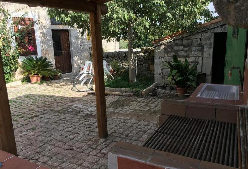 חדר דלוקס, Affittacamere Mauto