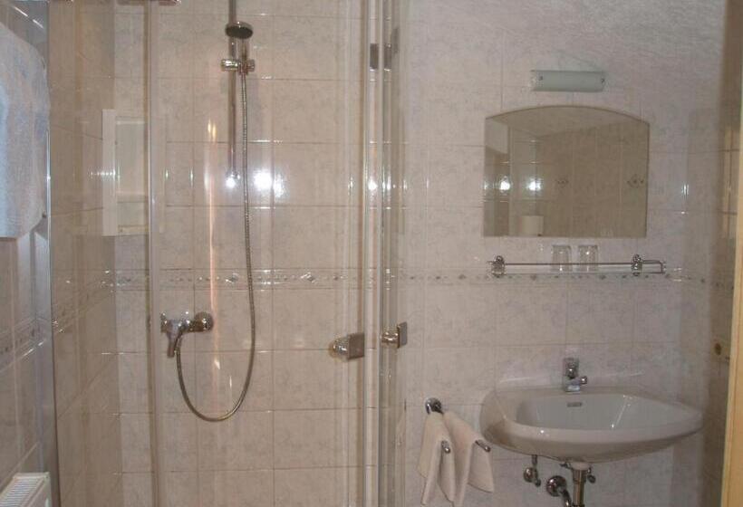 غرفة قياسية مزوَّدة بشُرفة, Gästehaus Lanzinger