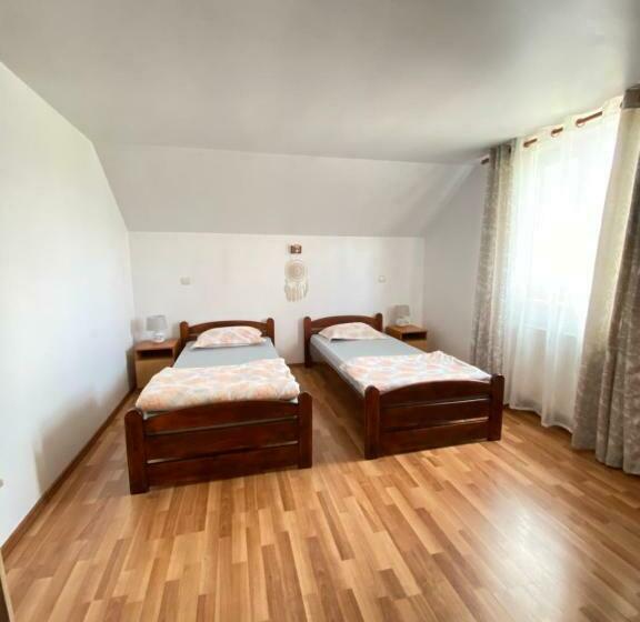 标准间, Pensiunea Martuca