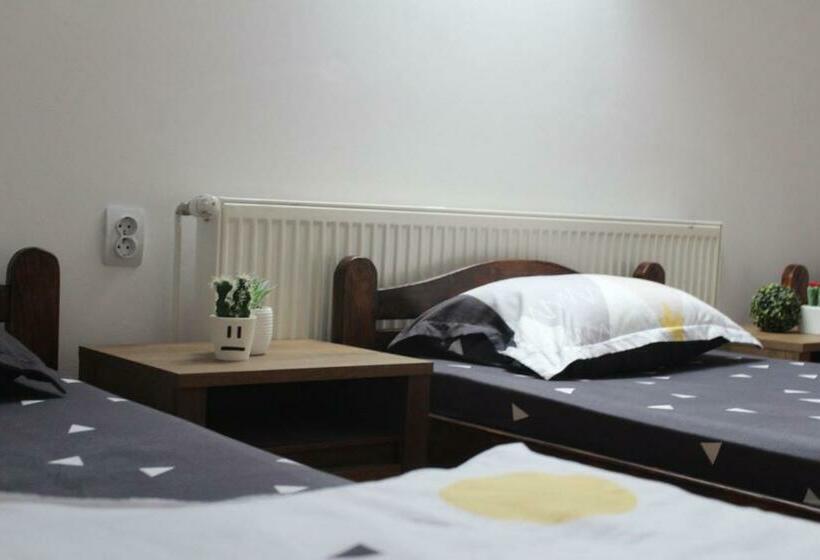 标准间, Pensiunea Martuca