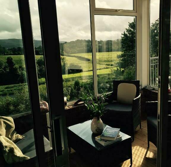 غرفة قياسية, Maghera House