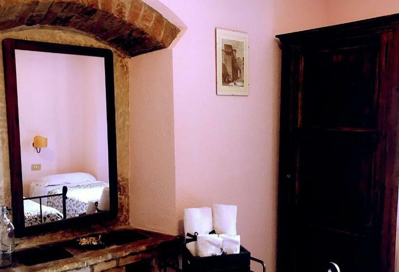 חדר סטנדרט לארבעה, Pian D Isola Agriturismo