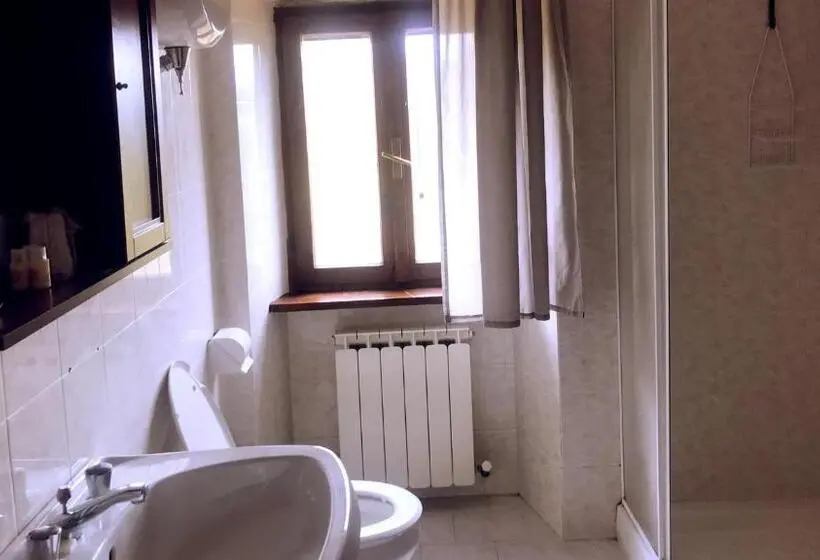 スタンダード４人部屋, Pian D Isola Agriturismo