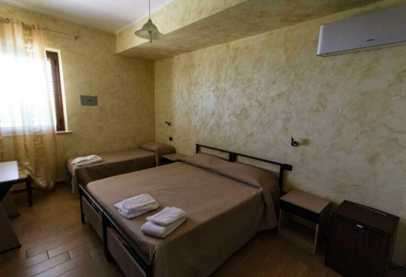 스탠다드 트리플 룸, Agriturismo L Antico Carro