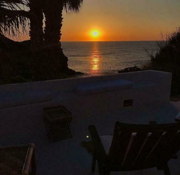 带大床的高级房间, Dammuso Levante