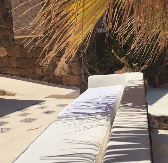 带大床的高级房间, Dammuso Levante