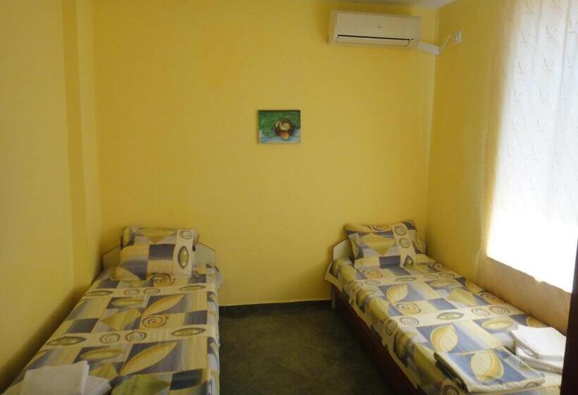 스탠다드 룸, Guest Rooms Kotvаta