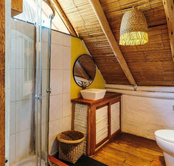 발코니가 있는 스위트, La Maison Eco House & Yoga