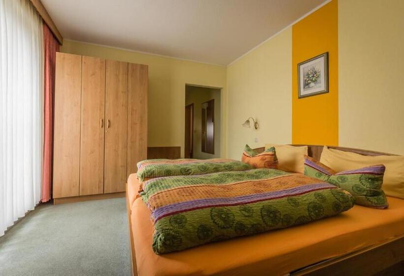 غرفة كومفورت, Pension Am Rosarium