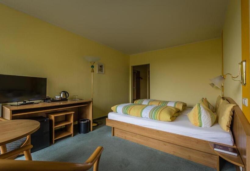 غرفة عائلية, Pension Am Rosarium