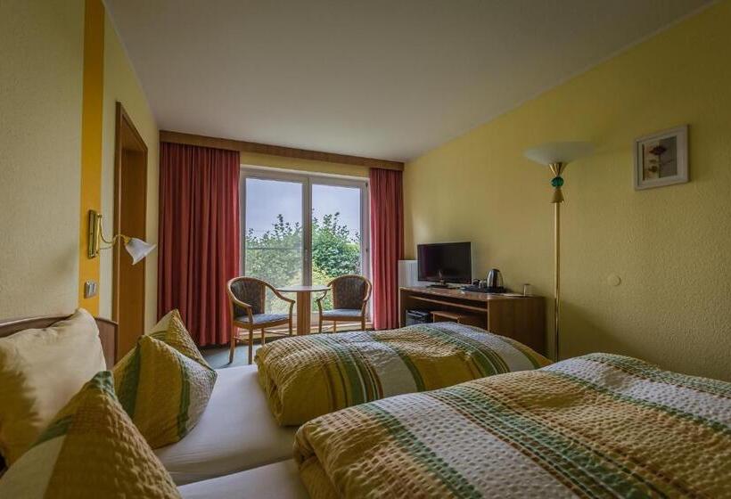 غرفة عائلية, Pension Am Rosarium