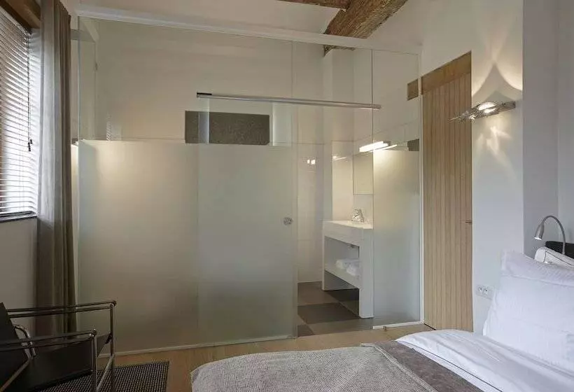 スタンダードルーム, B&b Baron’s House Neerijseleuven