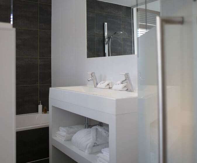 コンフォートルーム, B&b Baron’s House Neerijseleuven