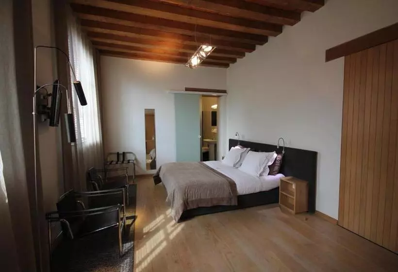 スタンダードルーム, B&b Baron’s House Neerijseleuven