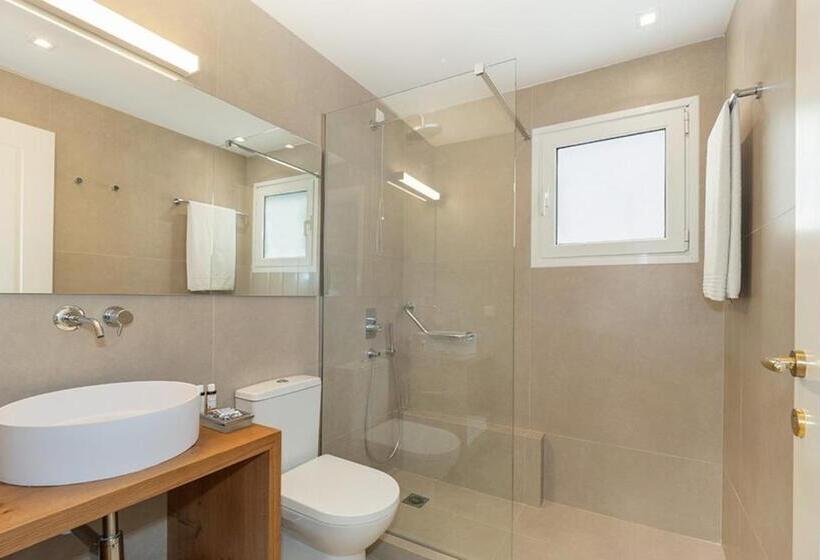 Полулюкс, Bella Mare