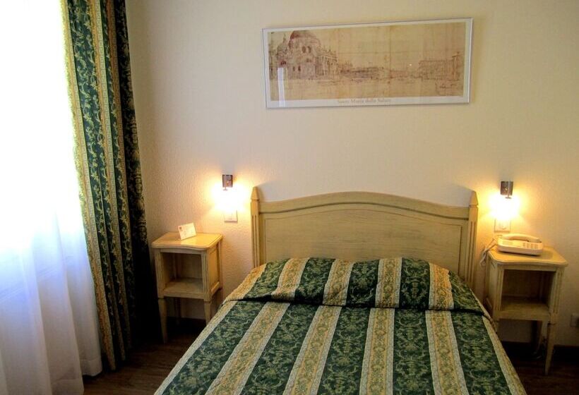 スタンダードルーム, Berlioz Basel Airport