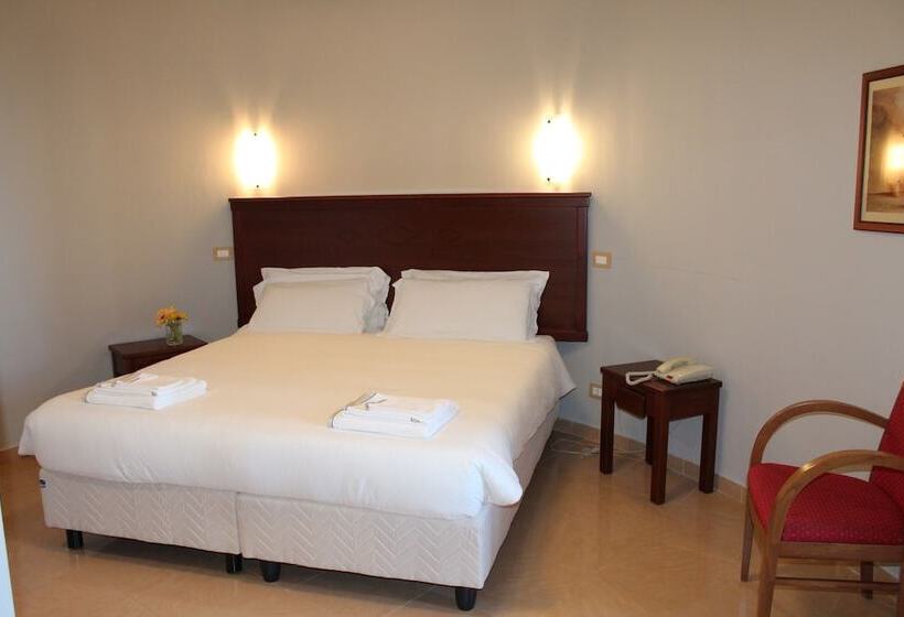 スタンダードルーム, Città Della Notte