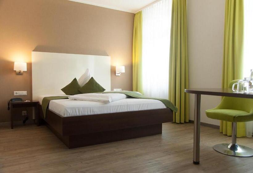 Quarto standart individual, Donaublick