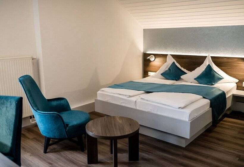 Quarto standart individual, Donaublick