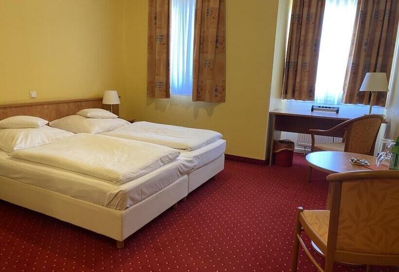 غرفة قياسية, Friends Hotel Kerpen