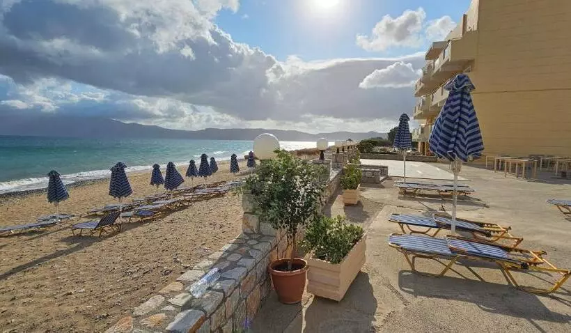 エコノミールーム, Galini Beach