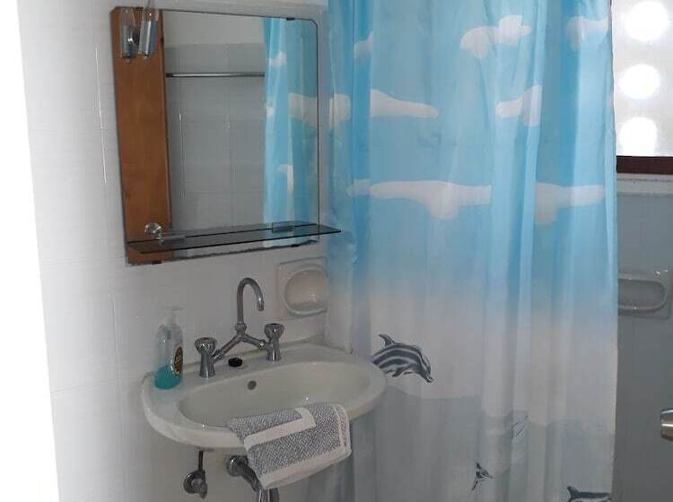 דירת חדר, Holidays In Paros