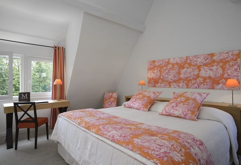 Номер Стандарт, Les Manoirs De Tourgeville