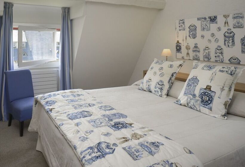 Номер Стандарт, Les Manoirs De Tourgeville